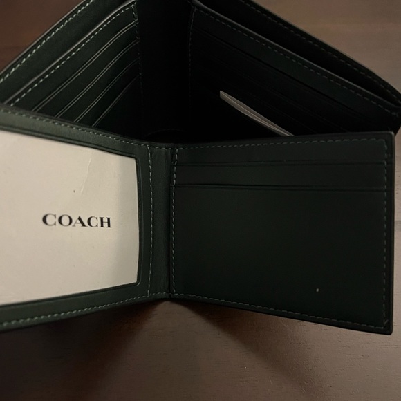 3 in 1 Retro Coach Leather Men’s wallet! Brand new with TAGS! - Picture 9 of 15